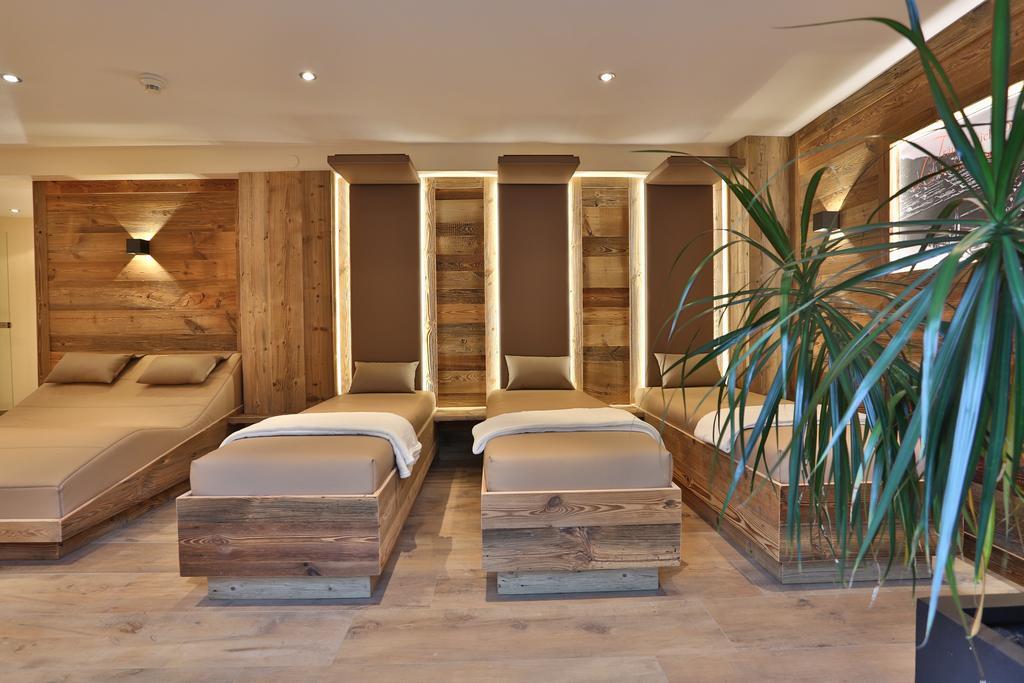 Hotel Garni Fiegl Apart Зёльден Экстерьер фото