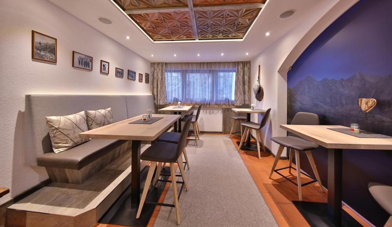 Hotel Garni Fiegl Apart Зёльден Экстерьер фото